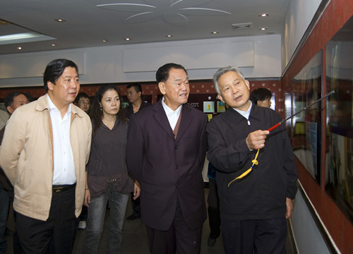 ԭȫ����Э����ϯë���ã�������Ӳ쿪����